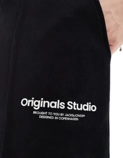 Jack & Jones Loose Fit Jersey Short With Logo In Black For Men -Men Style Shop 206092036 2