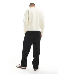 Jack & Jones Karl Fit Loose Fit Sweat Pants With Side Stripe In Black For Men -Men Style Shop 207767587 3